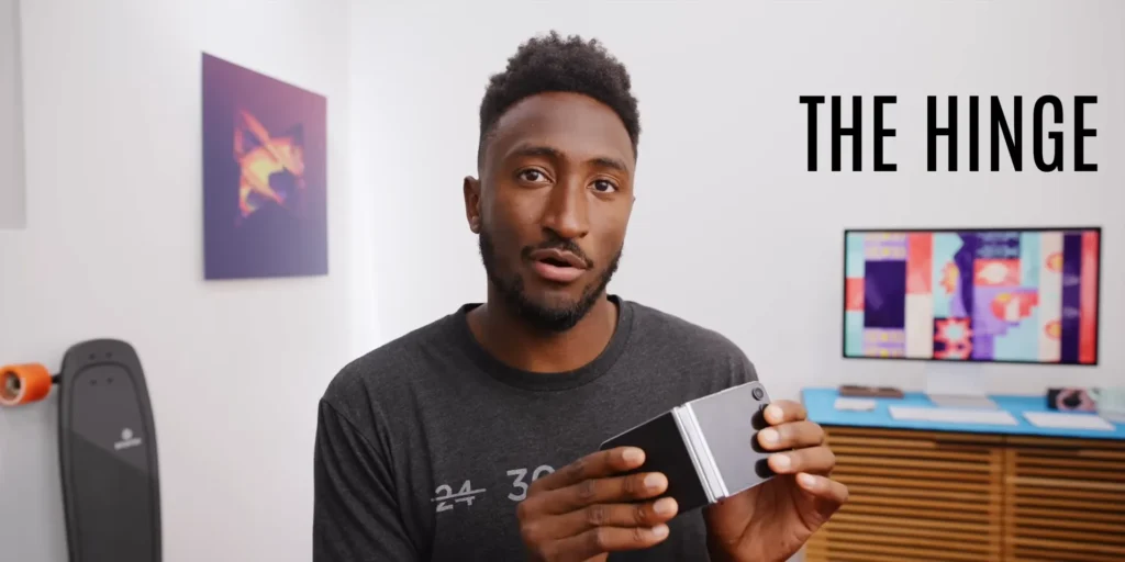 Samsung Z Flip 5 Review - The Hinge